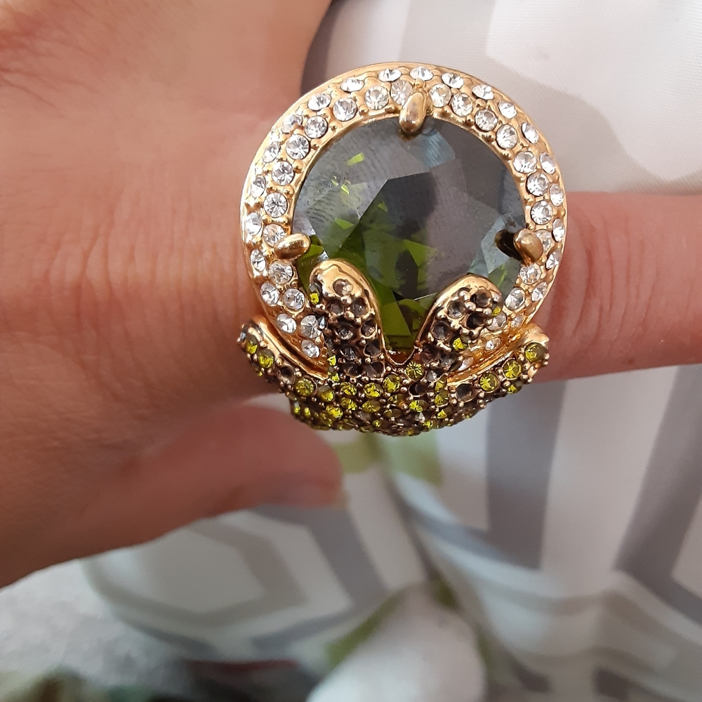 Beautiful star fish ring - Picture 1 of 4